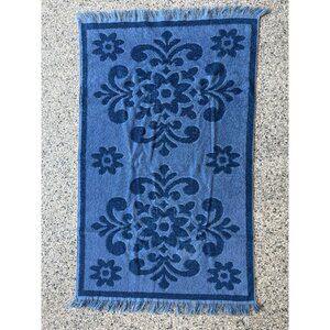 Vintage Cannon Reversible Blue Light Blue Sculpted Floral Bath Towel USA